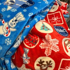 Pillsbury 2 Oversized Plush Throws